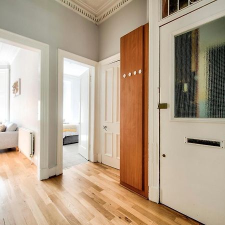 Pass The Keys Stylish 2 Bed In Heart Of West End Apartment Глазгоу Екстериор снимка