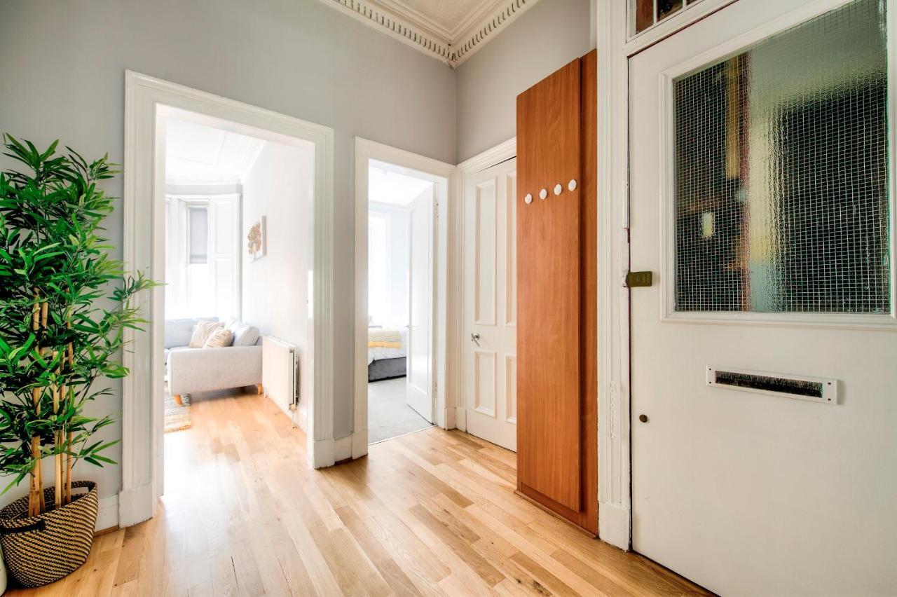 Pass The Keys Stylish 2 Bed In Heart Of West End Apartment Глазгоу Екстериор снимка