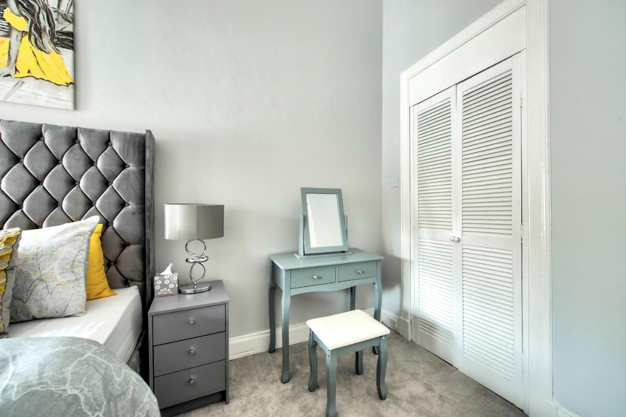 Pass The Keys Stylish 2 Bed In Heart Of West End Apartment Глазгоу Екстериор снимка