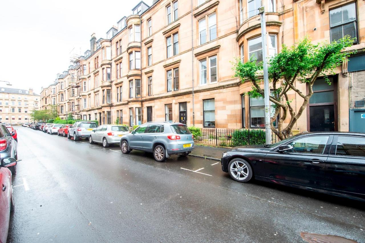 Pass The Keys Stylish 2 Bed In Heart Of West End Apartment Глазгоу Екстериор снимка